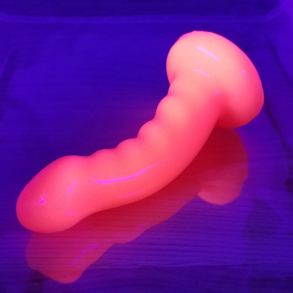 Paprika s-3629 ~ Small Size ~ Soft Firmness